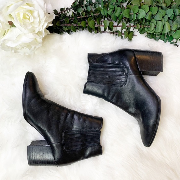 steve madden jaclyn bootie